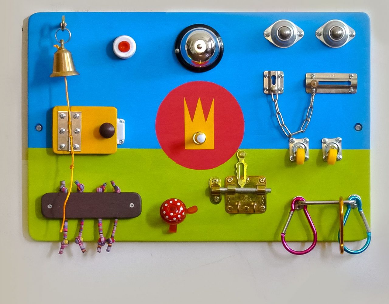 手工制作木制玩具BUSY板儿童感觉玩具精细运动自然学习